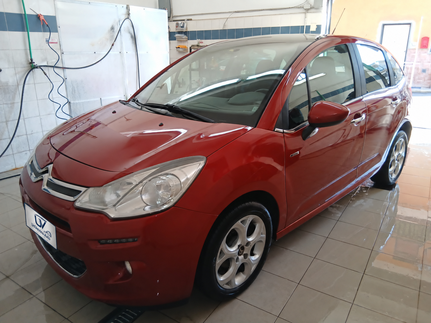 Citroën C3 1.6 BlueHDi 75 Exclusive – Vista anteriore