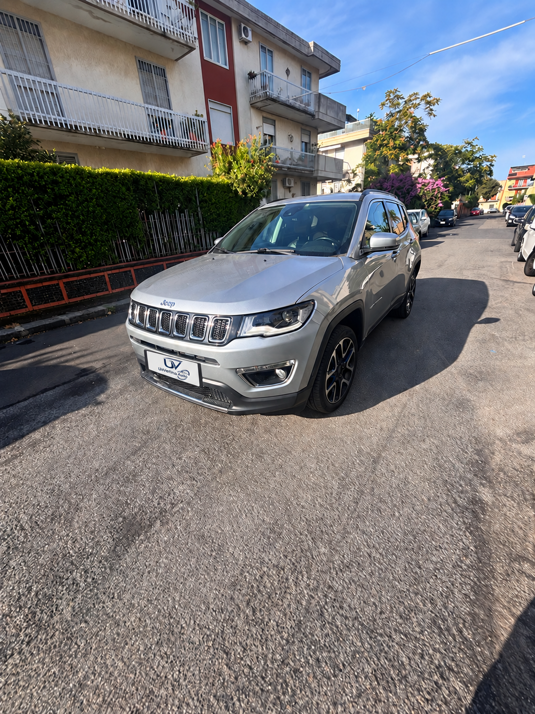 Jeep Compass Limited 4x4 – vista anteriore